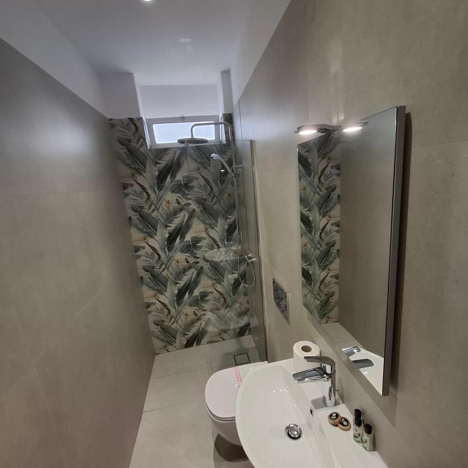 Aquarella-Stylish Veranda Apartment In Centre Of Poros Town Bagian luar foto