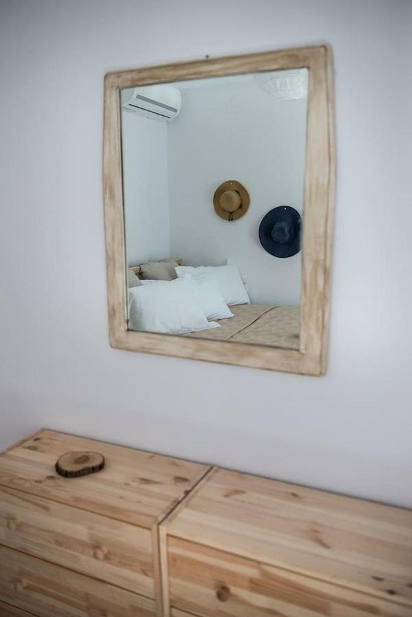 Aquarella-Stylish Veranda Apartment In Centre Of Poros Town Bagian luar foto