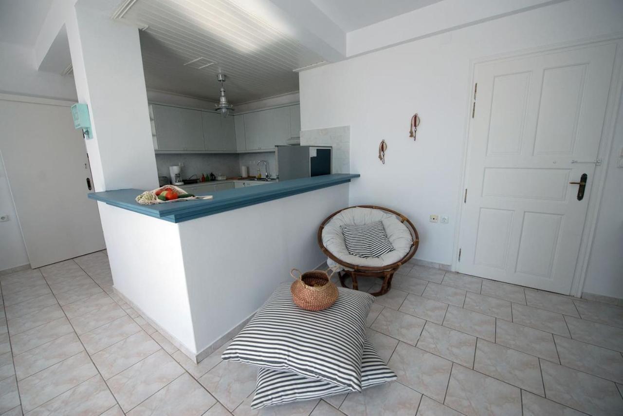 Aquarella-Stylish Veranda Apartment In Centre Of Poros Town Bagian luar foto